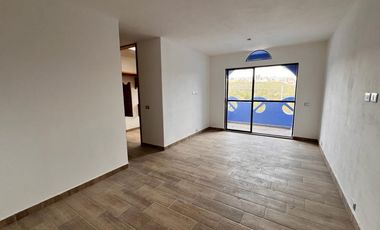 Casa en Renta en Lomas 4ta. Ideal para Oficina, clases de yoga, clases de baile incluso para SPA.