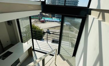 Espectacular departamento Loft completamente nuevo con vista al mar.