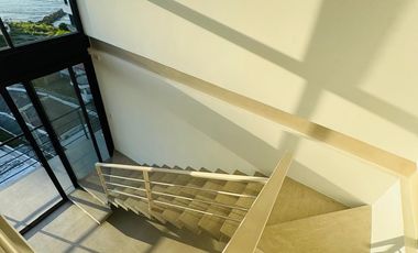 Espectacular departamento Loft completamente nuevo con vista al mar.