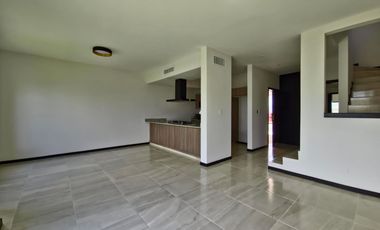 CASA EN VENTA CERCANA A PERIFERICO DE TORREON EN CIRCUITO PRIVADO