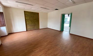 SE VENDE CENTRO COMERCIAL CENTRO HISTORICO DE TUNJA