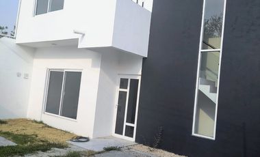 VENTA DE CASA EN YAUTEPEC
