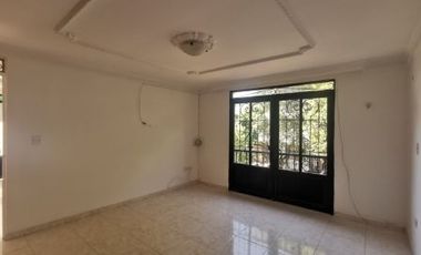 SE VENDE CASA DE DOS PISOS EN LA URBANIZACIÓN PRIMAVERA DE BUGANVILES, ORIENTE DE NEIVA