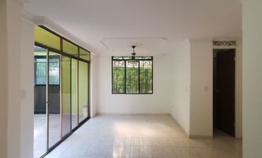 SE VENDE CASA DE DOS PISOS EN LA URBANIZACIÓN PRIMAVERA DE BUGANVILES, ORIENTE DE NEIVA
