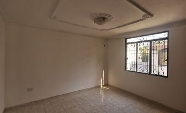 SE VENDE CASA DE DOS PISOS EN LA URBANIZACIÓN PRIMAVERA DE BUGANVILES, ORIENTE DE NEIVA