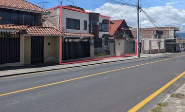 CASA DE VENTA SECTOR HUACHI CHICO