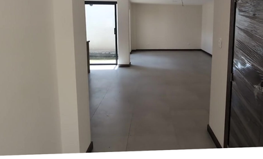 CASA EN CONJUNTO HUACHI CHICO AMBATO