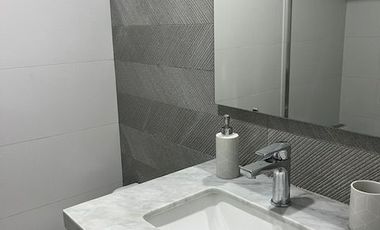 alquilo San Isidro departamento amoblado 1 dormitoiro con balcon y cochera
