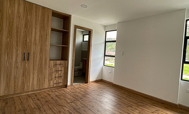 VENTA AMPLIA CASA UBICADA EN PIRINCAY – VÍA PAUTE