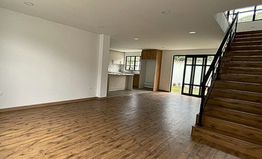 VENTA AMPLIA CASA UBICADA EN PIRINCAY – VÍA PAUTE