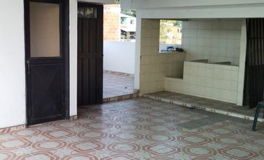 EXCELENTE CASA DE USO COMERCIAL EN ARRIENDO EN BARRIO BELALCÁZAR, IBAGUÉ