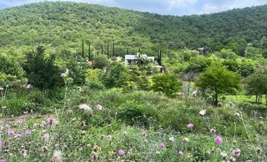 VENTA DE QUINTA EN ALLENDE, NL FRACC. PRIVADO EL 98% CONSTRUIDO CON PROYECTO Y CIMENTACION YA HECHA