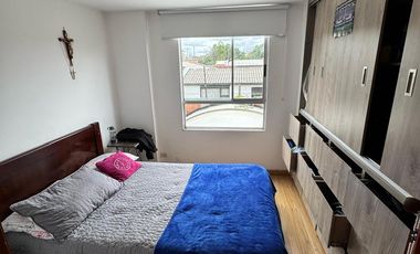 SE VENDE CASA EN PORTAL DE LA AUTOPISTA