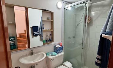 SE VENDE CASA EN PORTAL DE LA AUTOPISTA