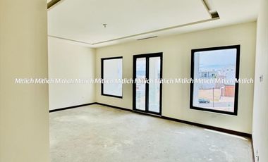 CASA EN VENTA ZONA CANTERAS $22,500,000.