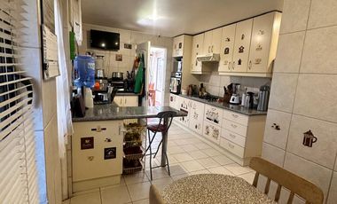 Se vende hermosa casa en El Polo, Machali