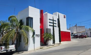 VENTA CASA CON DOBLE ALTURA EN LA SALA , SOTANO MAS 3 REC MAS ESTUDIO Y SALA DE TV