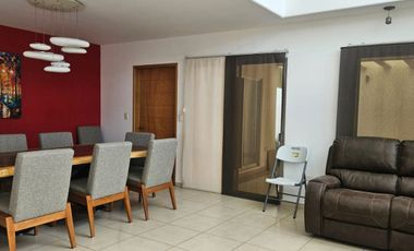 VENTA CASA CON DOBLE ALTURA EN LA SALA , SOTANO MAS 3 REC MAS ESTUDIO Y SALA DE TV