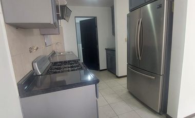 CASA AMUEBLADA EN RENTA FRACCIONAMIENTO SANTA CECILIA SANTA CATARINA