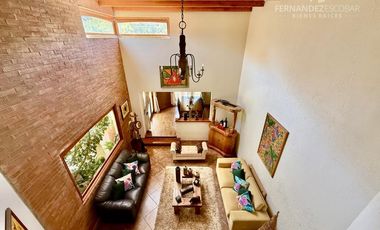 SANTA MARÍA - VENDE | ARRIENDA CASA 5D 5B PISCINA - COND. LOS ACACIOS