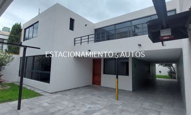 MAGNÍFICA CASA EN LINDAVISTA 4 recámaras y 2 estudios, 5 CAJONES ESTACIONAMIENTO,JARDÍN CUTO. SERVICIO