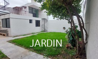 MAGNÍFICA CASA EN LINDAVISTA 4 recámaras y 2 estudios, 5 CAJONES ESTACIONAMIENTO,JARDÍN CUTO. SERVICIO