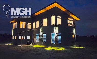 Arriendo casa semi amoblada con gastos incluidos, en Club de Campo Residencial