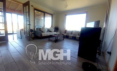 Arriendo casa semi amoblada con gastos incluidos, en Club de Campo Residencial