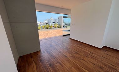 Venta dpto Dúplex de estreno en la Aurora, con gran terraza