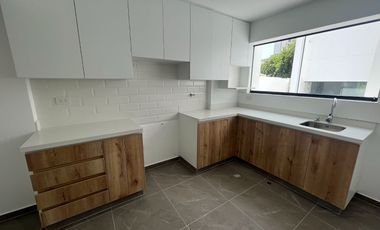 Venta dpto Dúplex de estreno en la Aurora, con gran terraza