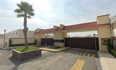 Casa en Fraccionamiento Fuentes del Valle, Cl. Villa Real, FRACCIONAMIENTO FUENTES DEL VALLE, 42083 Pachuca de Soto, Hgo., México