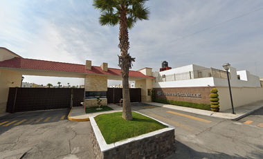Casa en Fraccionamiento Fuentes del Valle, Cl. Villa Real, FRACCIONAMIENTO FUENTES DEL VALLE, 42083 Pachuca de Soto, Hgo., México