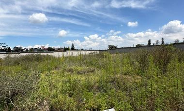 TERRENO DE ALQUILER TABABELA CERCA A LA VIA AEROPUERTO