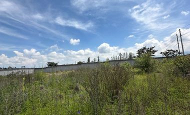 TERRENO DE ALQUILER TABABELA CERCA A LA VIA AEROPUERTO