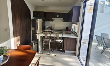 HERMOZA CASA EN RENTA RESIDENCIAL PORTON DEL CIELO