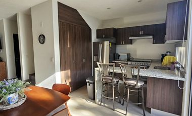 HERMOZA CASA EN RENTA RESIDENCIAL PORTON DEL CIELO