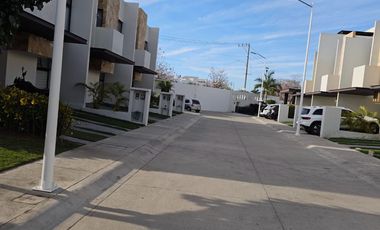 HERMOZA CASA EN RENTA RESIDENCIAL PORTON DEL CIELO