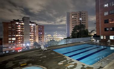 Adquiere amplio apartamento con hermosa vista de Medellín en San Diego de Las Palmas