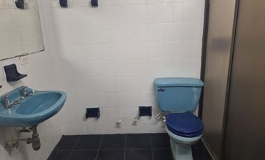 SE RENTA. RENTO CASA ESPACIOSA EN LAURELESS