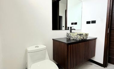 HERMOSA VILLA EN VENTA