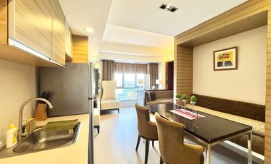 Good deal! Interior Decorated 2 Bedroom unit with 2 parking slot in Avida Towers 1 Alabang Muntinlupa