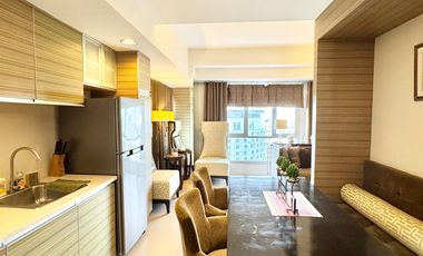 Good deal! Interior Decorated 2 Bedroom unit with 2 parking slot in Avida Towers 1 Alabang Muntinlupa