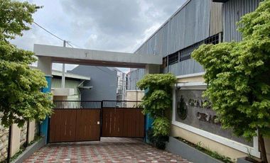 Rumah Strategis 2 Lantai Dekat Stasiun Ciracas Jakarta Timur Bebas Banjir