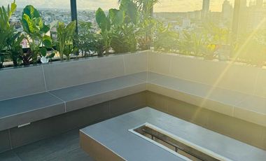 Suite de 46 m2 en Edificio Puerto Banús, cerca al mar.