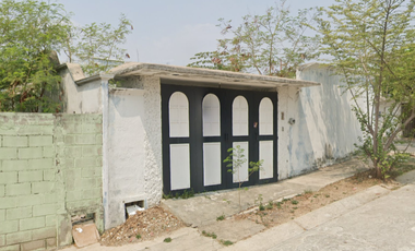 Sk17 Hermosa Casa En Venta, En Excelente Estado Ideal Para Iniciar Tu Patrimonio En La Mejor Zona De Santa Fe Chiapas, Pago Accesible En 2 Exhibicione