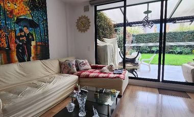 CASA ESQUINERA VENTILADA, ILUMINADA,  DOS  PISOS, CHIA FONQUETA,EDAD 4 AÑOS, 2 PISOS, DOS PARQUEADEROS ,TIENE HIPOTECA  BANCOLOMBIA, ZONA SOCIAL DEL C