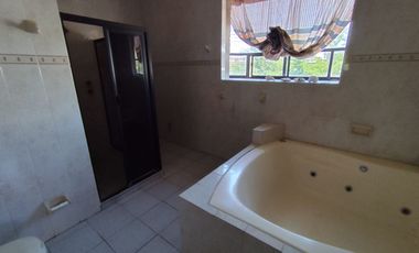 Casa en Renta en Querétaro, Tejeda Corregidora. 330 m2 construcción Ideal para Oficina a Puerta Cerrada.