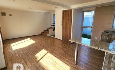 REMATO Casa 3 dormitorios 2 parqueaderos Cashapamba Valle de los Chillos OPORTUNIDAD