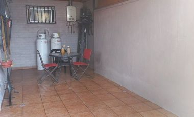 Vende Casa 3 dorm. Barrio Las Rosas