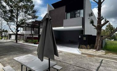 AIRBNB READY 2 Bedroom House and Lot in Pueblo Del sol Tagaytay For Sale